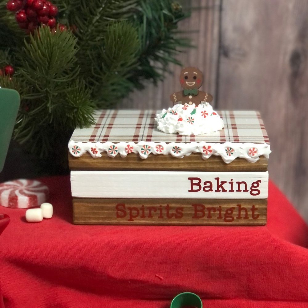 Gingerbread Man Book Stack